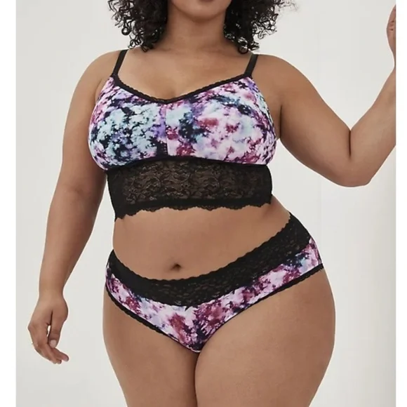 NWT TORRID - TIE DYE BRALETTE - Picture 2 of 6